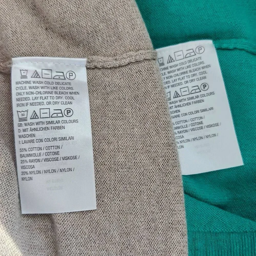D&Co. Bundle of 2 Sweaters Size XXS Tan Boatneck Sweater Green Boatneck Sweater